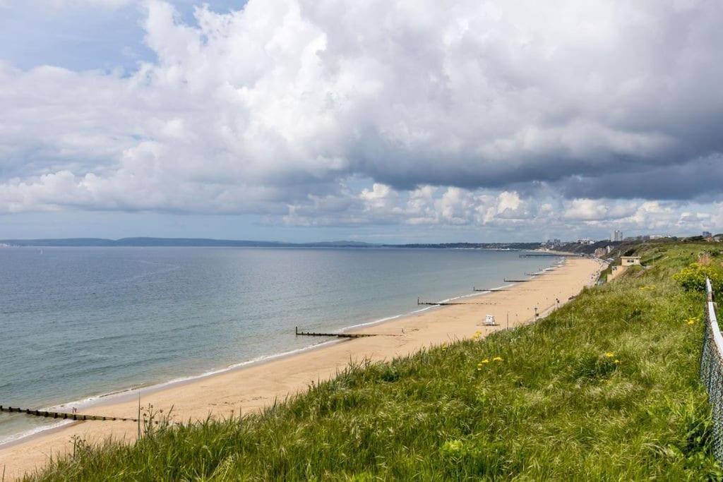 Modern 2 Bed, Cliff Top & Parking, F6 Борнмут Екстер'єр фото